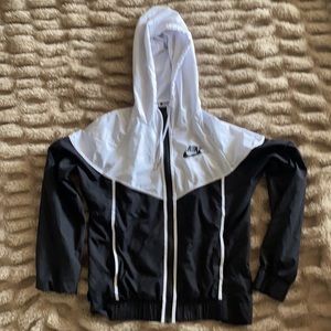 Women's Nike Wind Breaker